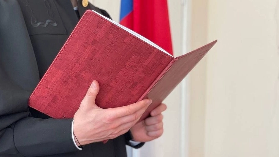 В Коми подросток ответит в суде за вымогательство денег у инвалида и его матери