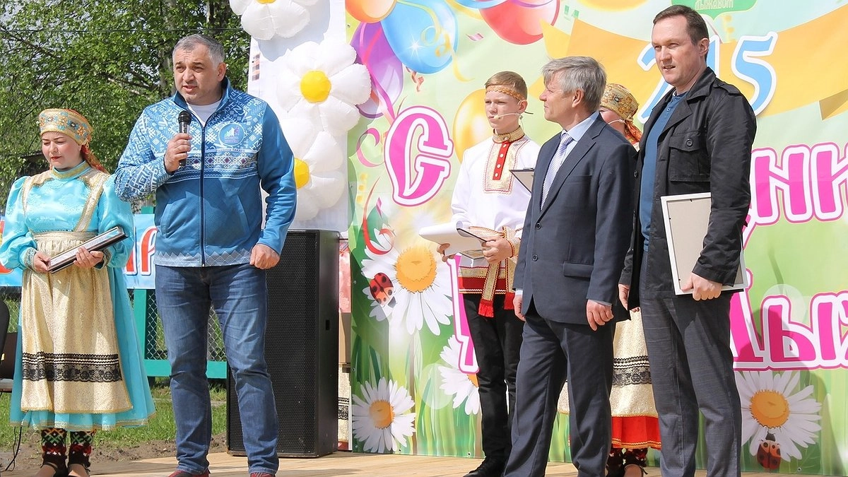 Главная картинка новости: Усть-Лыжа отметила 215-летие: новая стела, почетные жители и взгляд в будущее