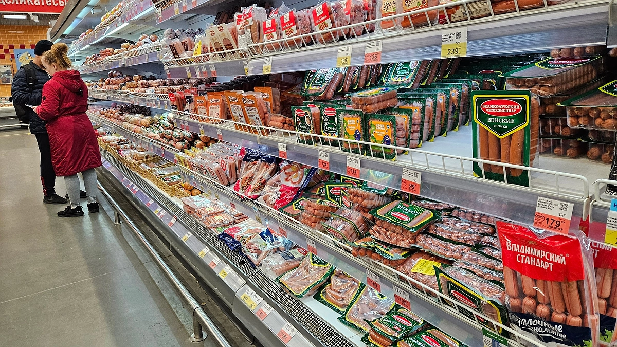 Можно смело покупать – там чистое мясо: Роскачество объявило лучшие марки сосисок и сарделек