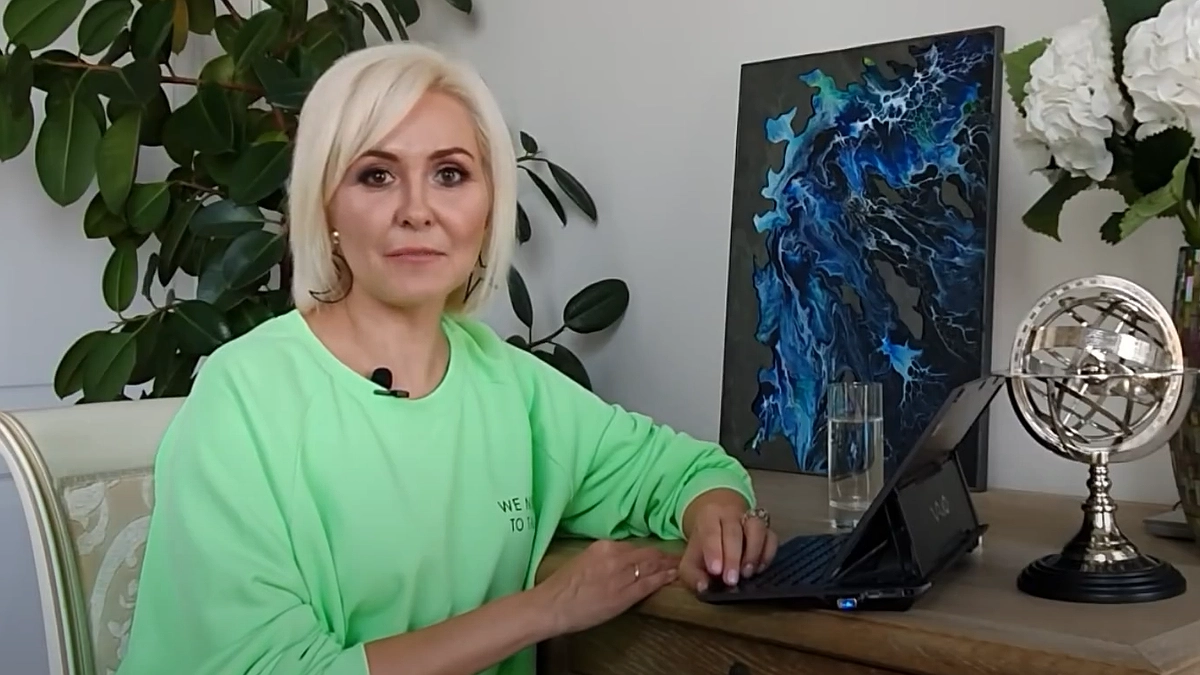 Главная картинка новости: Враги лопнут от зависти: Василиса Володина предрекла дичайшую волну успеха лишь трем знакам в конце апреля