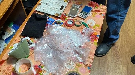 Главная картинка новости: В Коми задержали с поличным 54-летнего наркосбытчика