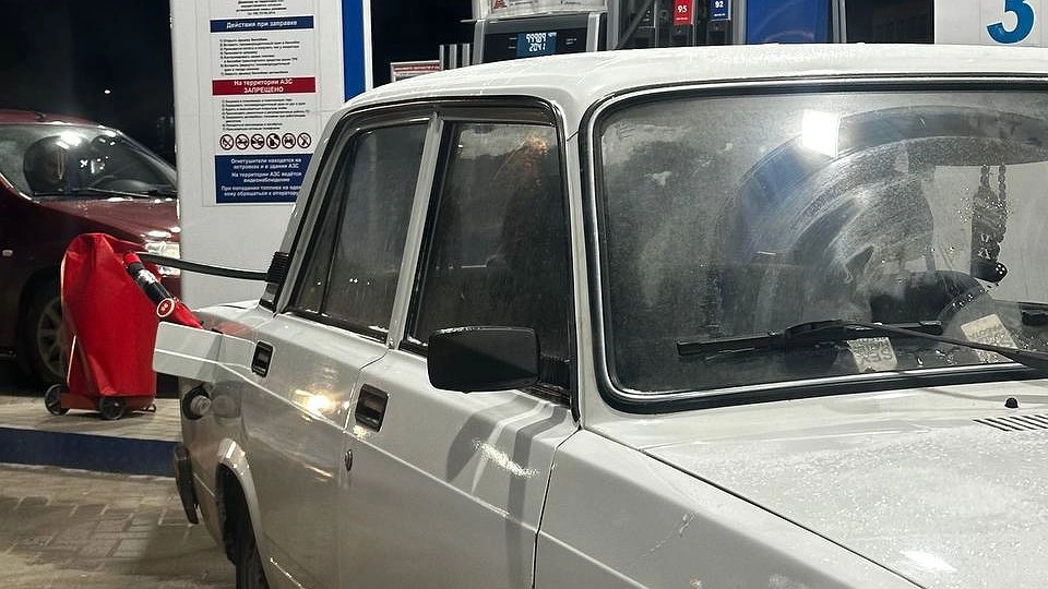 Главная картинка новости: В Коми должник по алиментам угодил под арест вместе со своей машиной