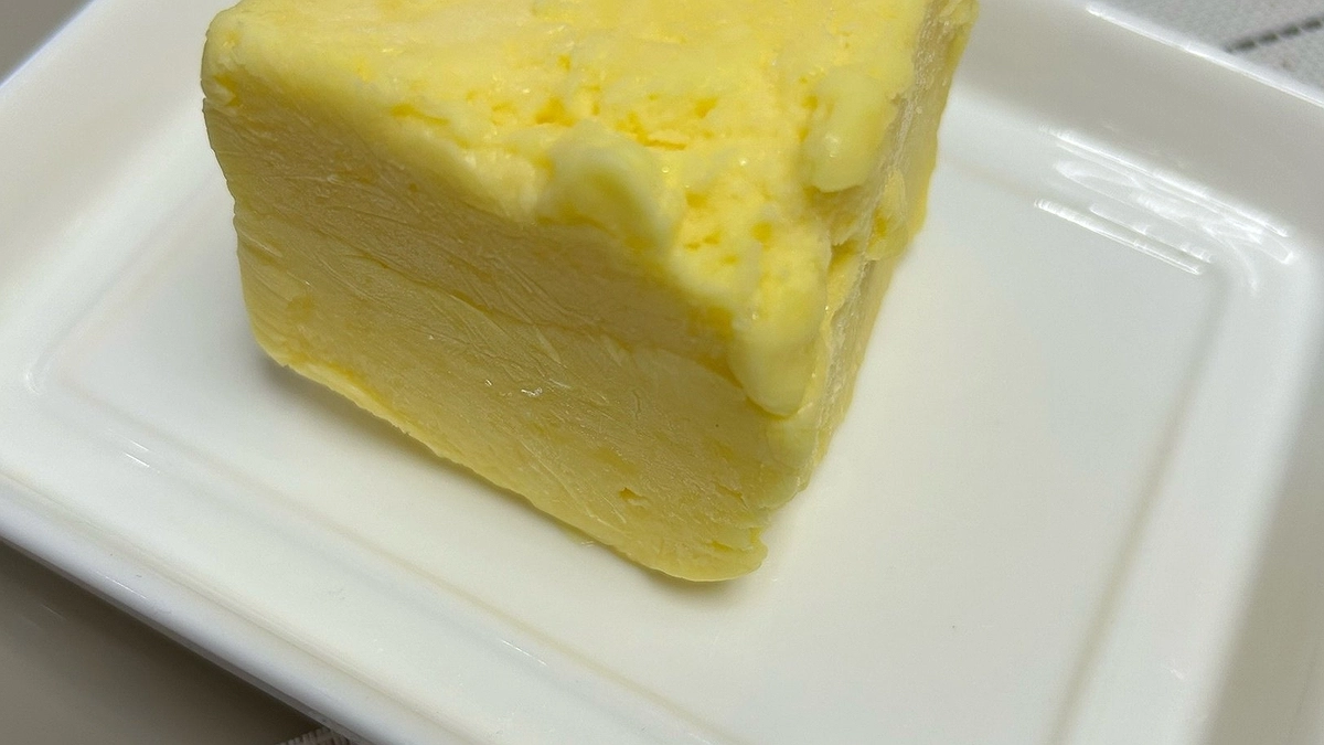 Ищите 1 слово на этикетке сливочного масла и смело берите по 3 пачки: знакомая-продавец из «Пятерочки» рассказала как правильно выбрать