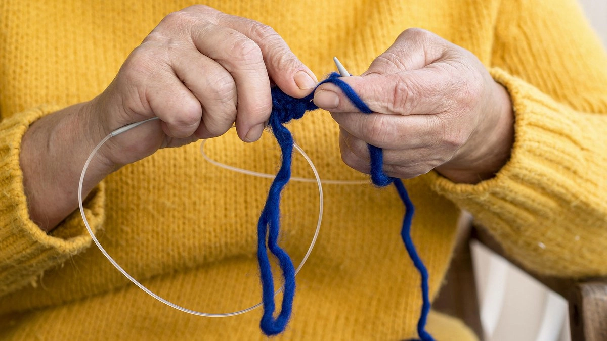 Главная картинка новости: Указ приняли тихо: пожилых россиян в возрасте от 60 до 85 лет ждут изменения с 21 декабря