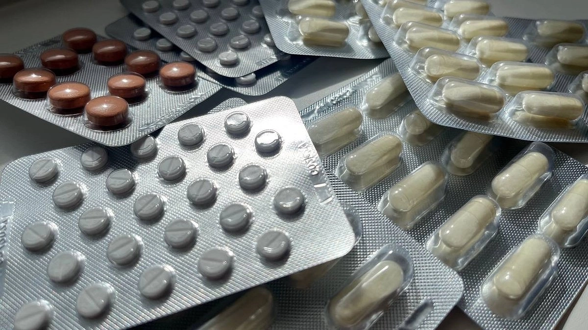 Главная картинка новости: Республика Коми выделит 3,5 миллиарда рублей на лекарства для льготников в 2026 году