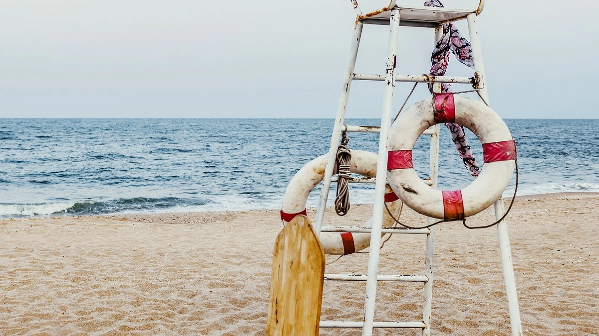 Главная картинка новости: Египет давно в пролёте, "распробовала" новый курорт: море в 2 раза дешевле - летим в июне