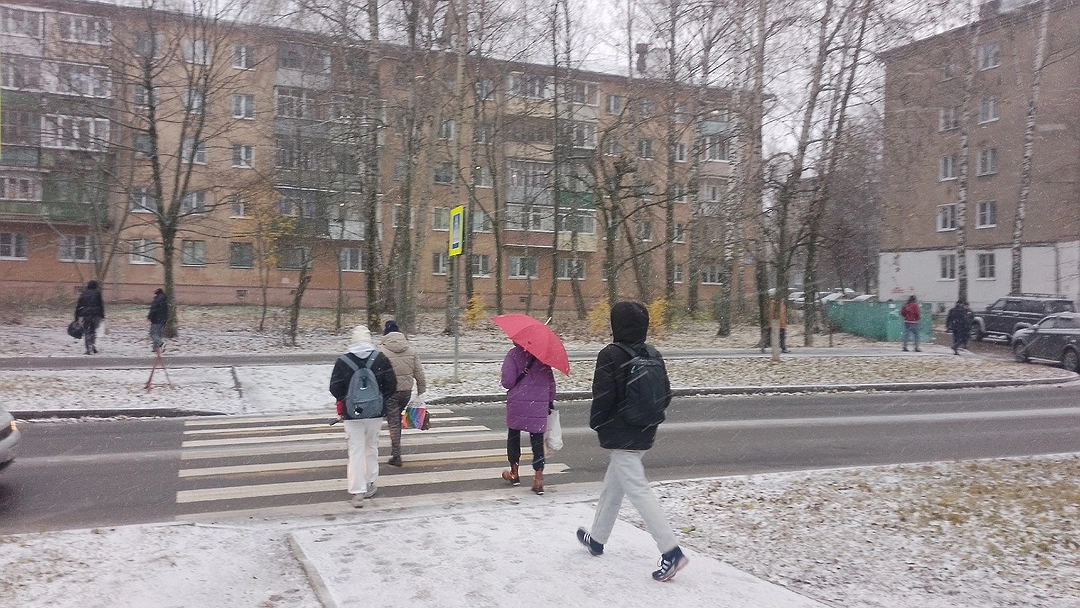 Главная картинка новости: Теперь полная отмена 8 Марта и желанные длинные каникулы: новые правки в трудовом календаре на 2025 год