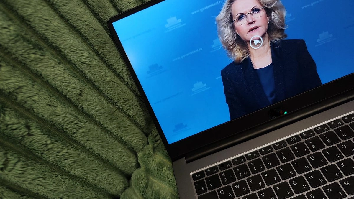 Главная картинка новости: Подарок всем пенсионерам к Новому году: Голикова сообщила о новой прибавке к пенсии