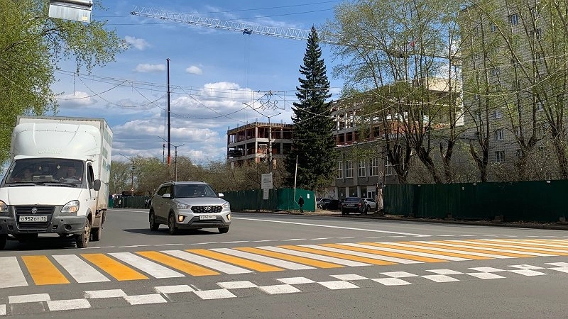 Шаг на «зебру» — уже не аргумент: Верховный суд объяснил, когда водитель обязан уступить пешеходу