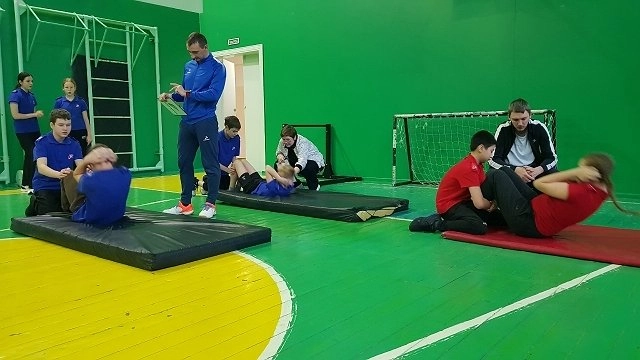 Главная картинка новости: Юнармейцы школ Усинска показали результаты в спортивных испытаниях