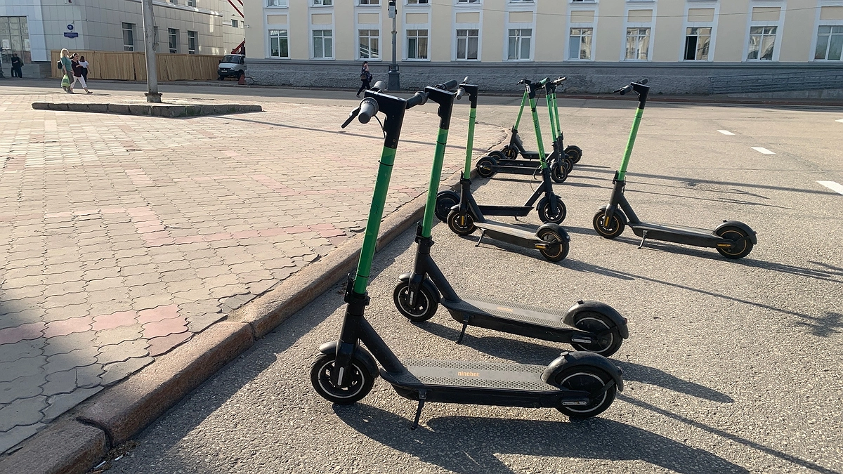 Главная картинка новости: Штрафы за электросамокаты: новые правила сильно ударят по карману