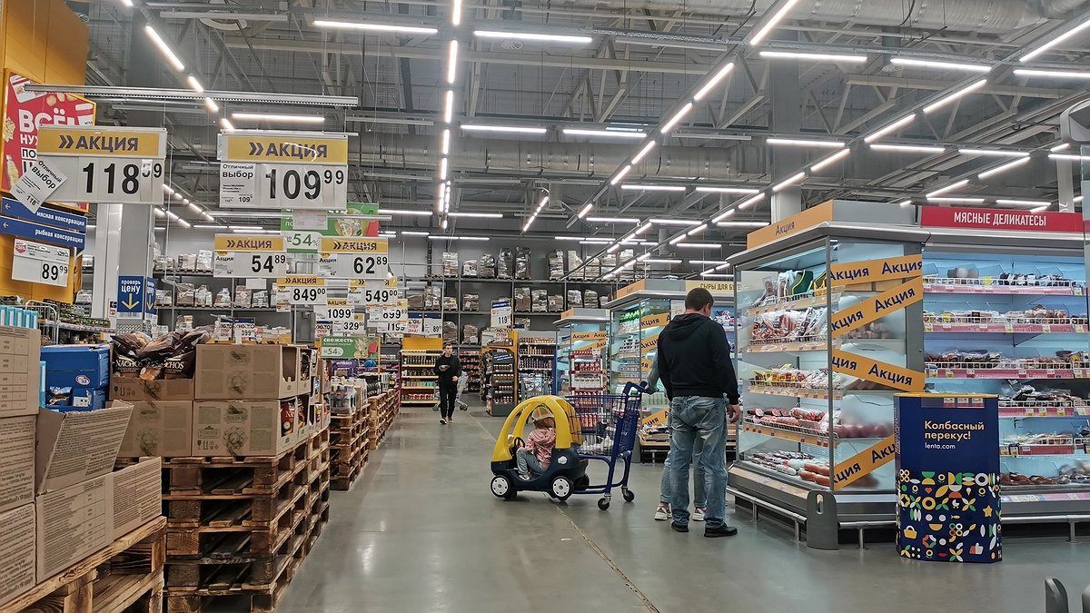 Главная картинка новости: Теперь это нельзя. Новые правила во всех супермаркетах заработали начиная с мая