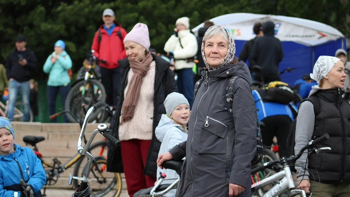 Главная картинка новости: Пенсионеров, которые живут в квартире одни, ждет большой сюрприз. Что теперь будет бесплатно?