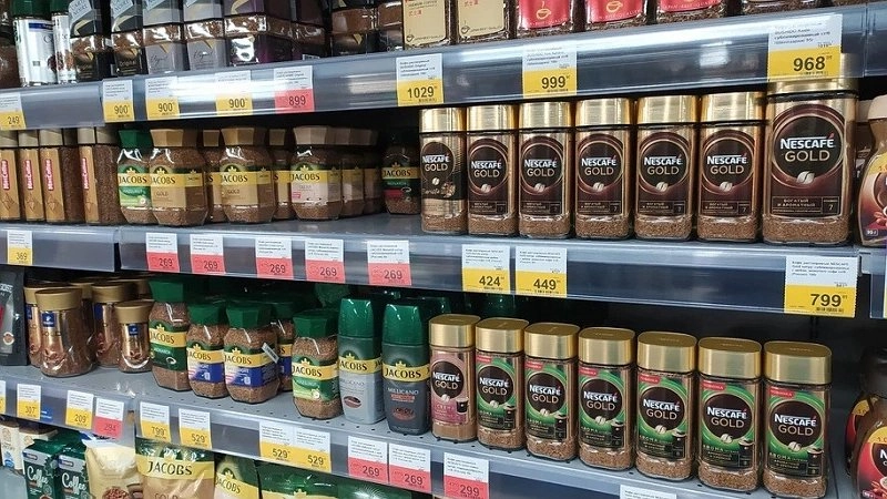 Главная картинка новости: Помои в красивой банке: названы марки кофе, которые лучше не покупать даже по большой скидке