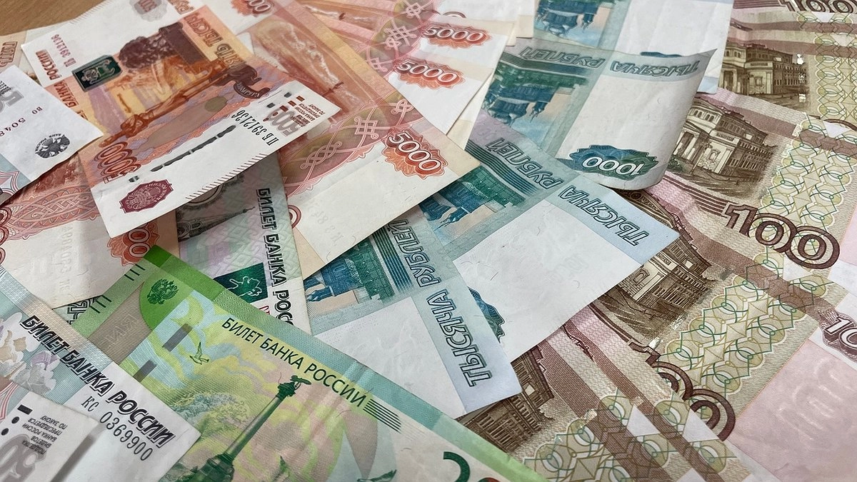 Главная картинка новости: Житель Коми обвиняется в краже денег у собственной матери