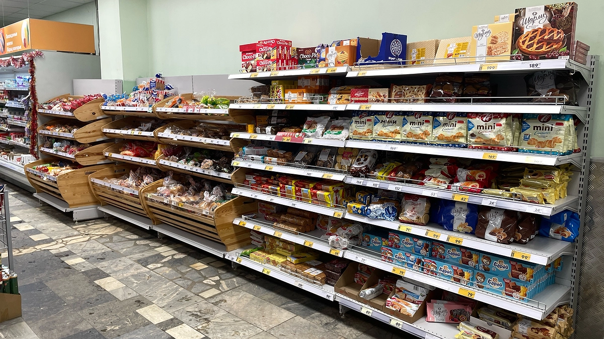 Главная картинка новости: Разглядела на ценниках в Пятерочке странные символы - С, Ц, Р: выяснила, что они значат и теперь покупаю все в 3 раза дешевле