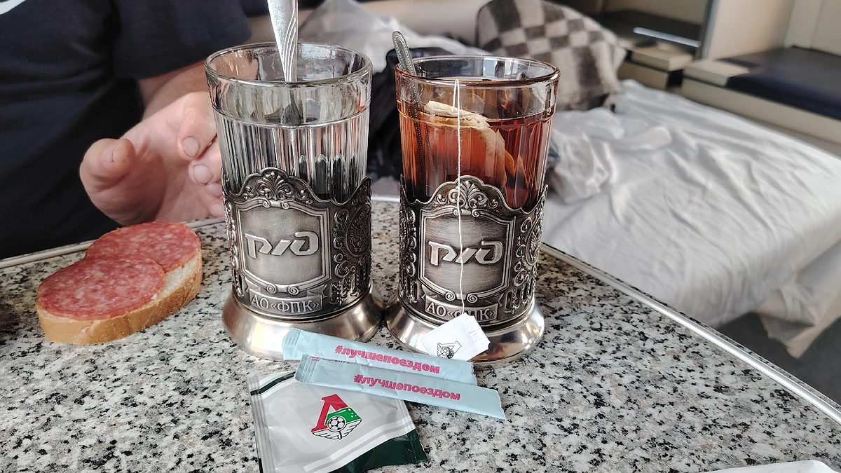 Заплатили 6000 рублей в бизнес-зал РЖД на Павелецком вокзале и онемели: «Это свинарник, а не премиум-сервис!»