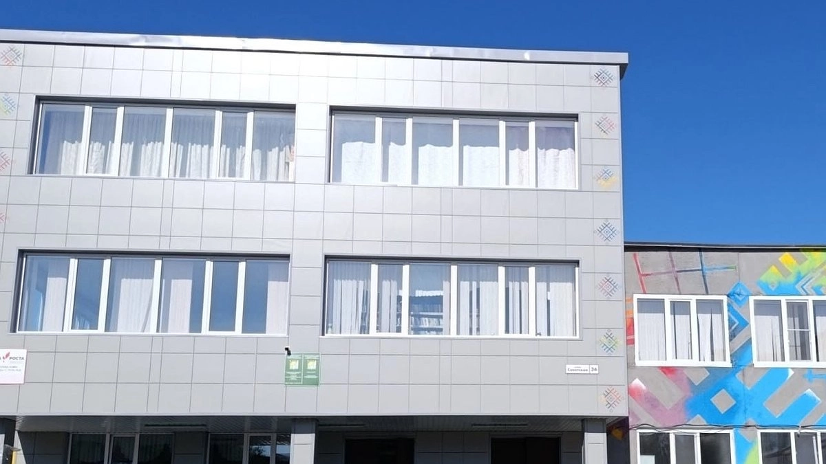 Главная картинка новости: Усть-Усинская школа преобразилась до неузнаваемости благодаря федеральной субсидии и гранту