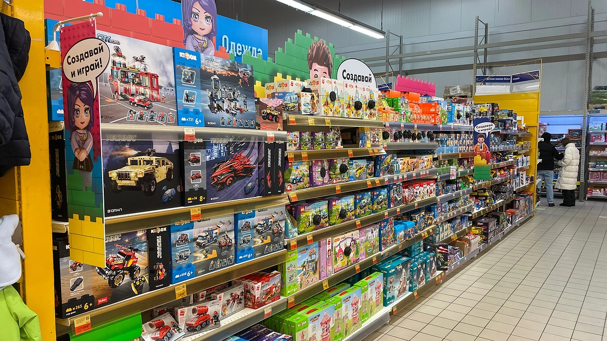 Главная картинка новости: Подруга 2 месяца отработала в "Светофоре" — поведала всю правду о поставщиках и продукции