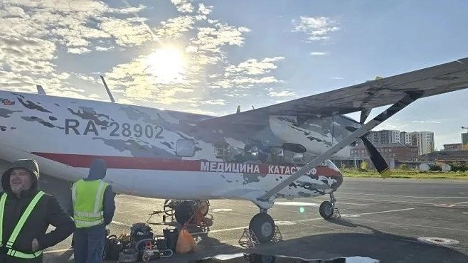 Главная картинка новости: Санавиация Коми за неделю доставила в больницы 18 пациентов