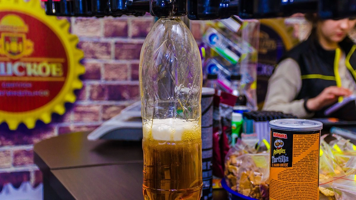 Главная картинка новости: В Усинске предпринимательницу оштрафовали за 600 литров пива без документов