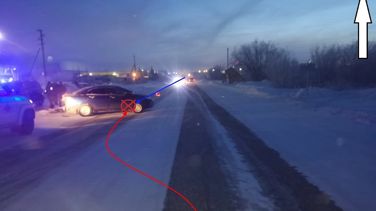 Главная картинка новости: Авария в Усинске: столкнулись два легковых авто