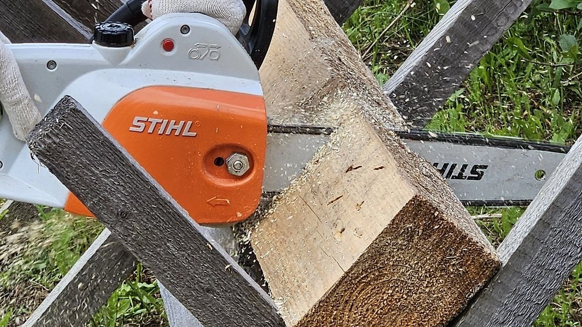 Главная картинка новости: Лесная отрасль Коми сохранит рост выпуска продукции в 2026–2028 годах