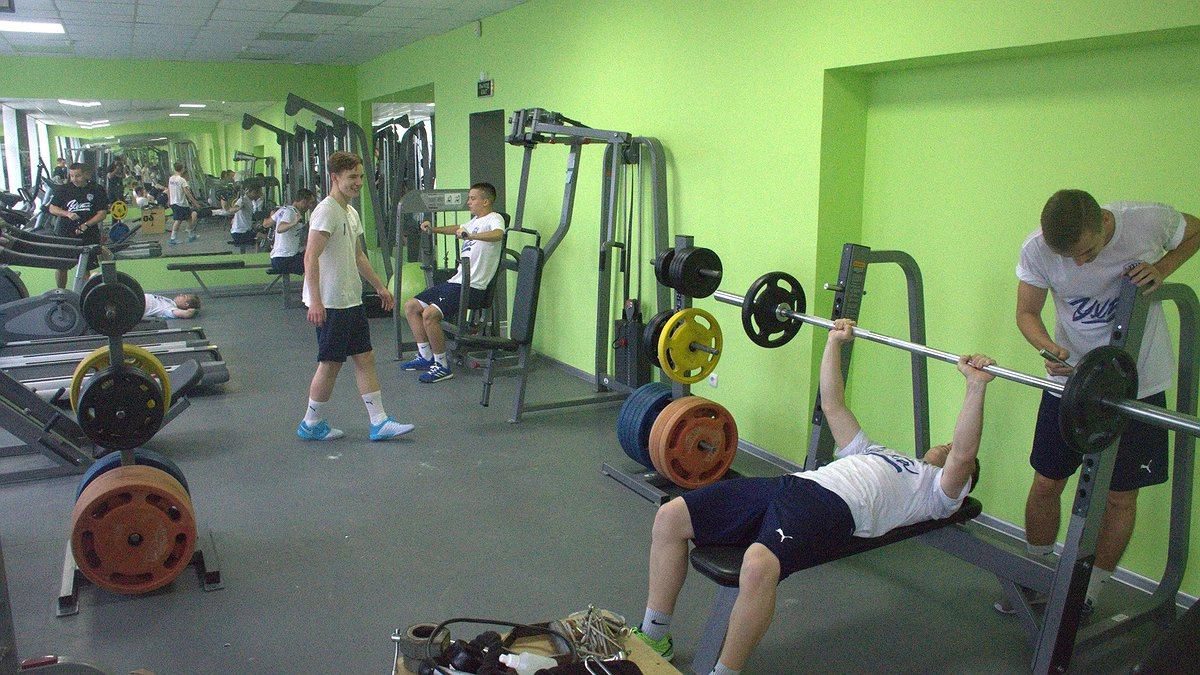 Главная картинка новости: В Коми вырос спрос на товары для дома и спорта