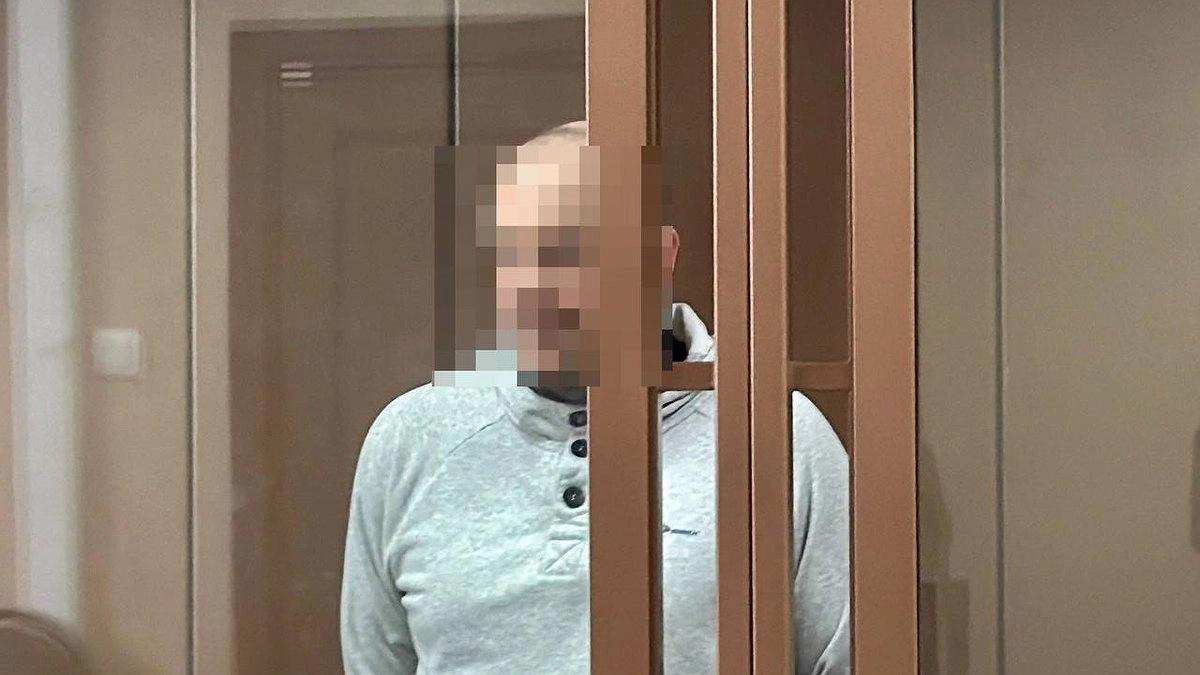 Главная картинка новости: Суд продлил арест экс-преподавателю МВД по Коми, обвиняемому в гибели трёх человек на занятиях