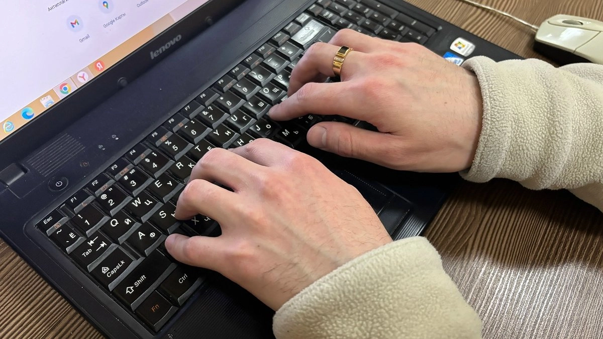 В Коми молодые люди лишились сбережений, поверив схемам телефонных и интернет-аферистов