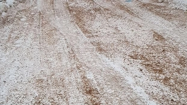 Усинцы требуют внимания к городским улицам: как планируют решить проблему