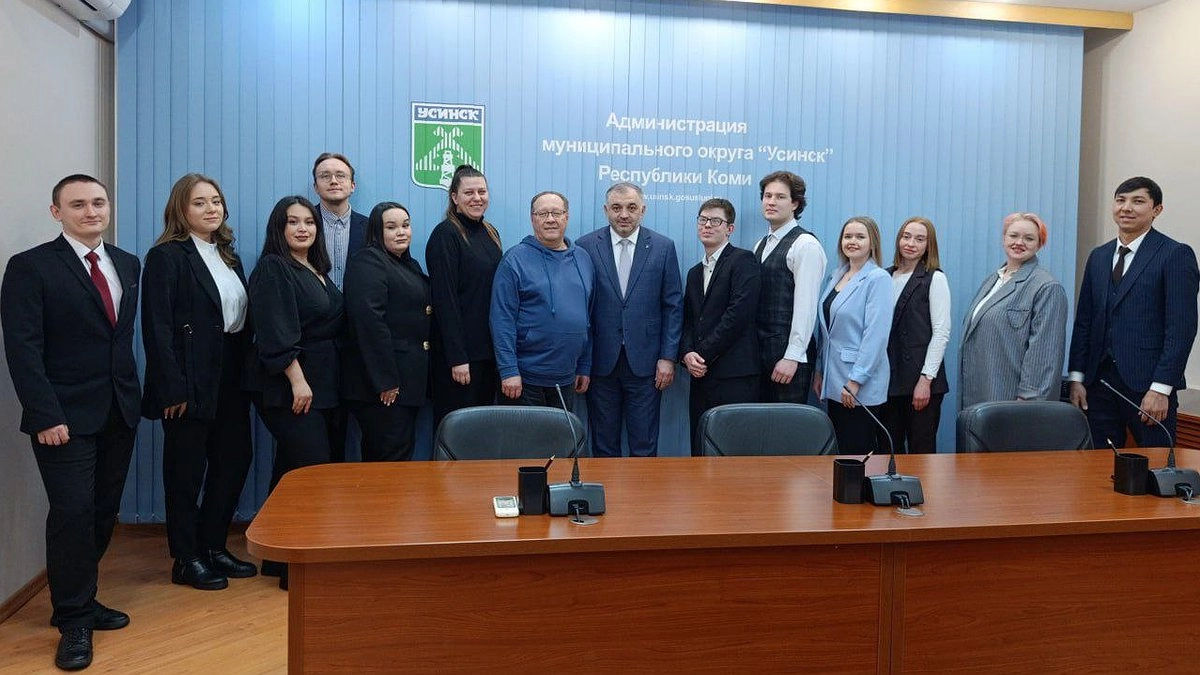 В Усинске начал работу обновлённый состав Молодёжного парламента