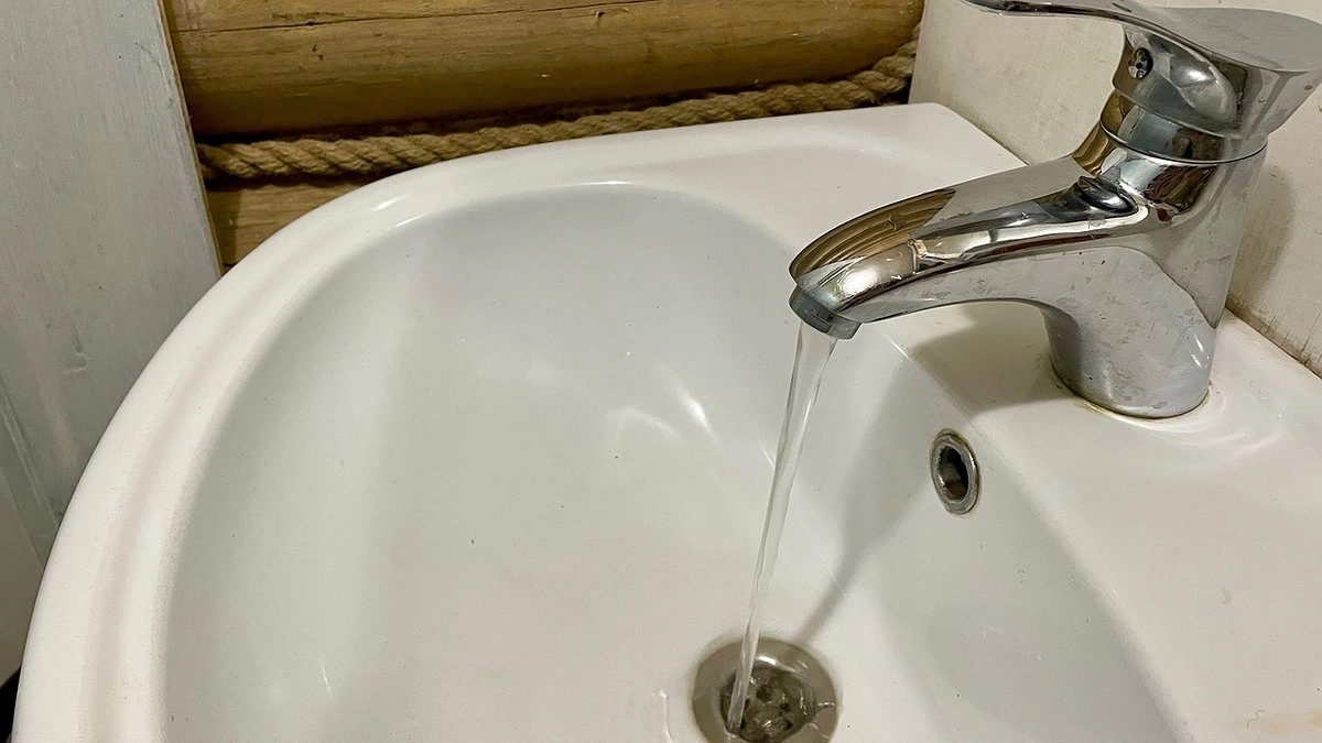 Главная картинка новости: Перебои в работе Усинского водовода напугали воркутинцев 