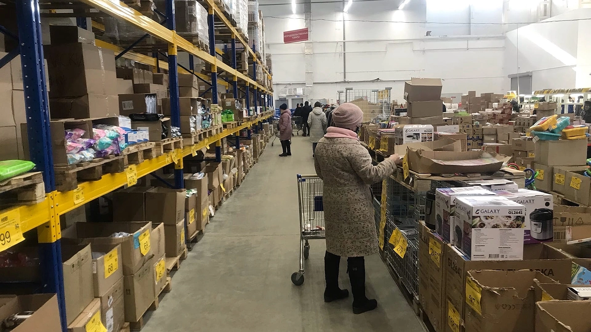 Главная картинка новости: Пенсии стремительно повышают: третья прибавка за год для всех пенсионеров с 1 мая. Когда ожидать денежную выплату