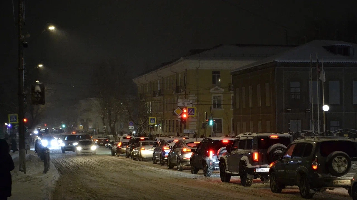 С 14 марта за установку таких фар сразу лишат водительских прав – стоят почти у каждого автомобилиста