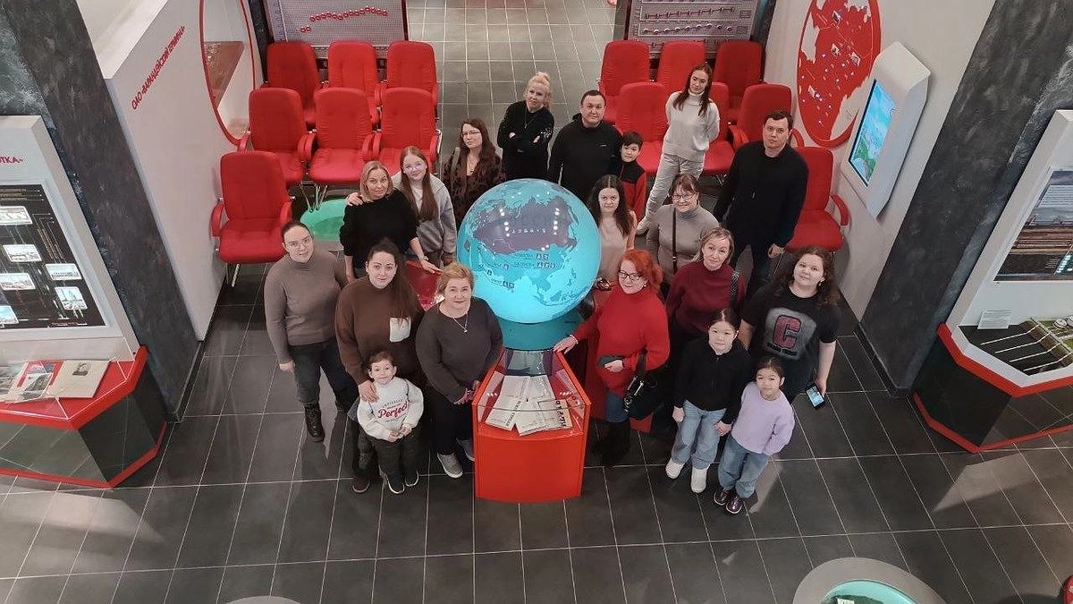 Главная картинка новости: Сотрудники Усинской ЦРБ посетили музей истории нефтегазовой промышленности Тимано-Печоры