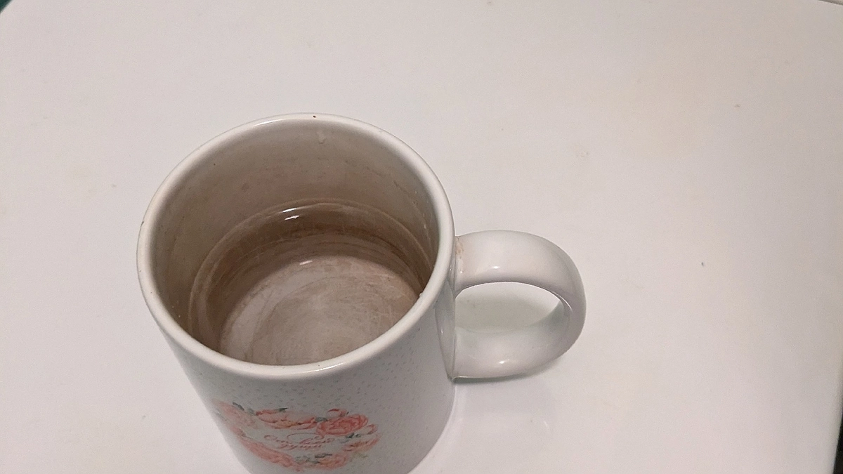 Главная картинка новости: Черная грязь и вся накипь уйдут на один год - вот, что надо влить в отсек для порошка