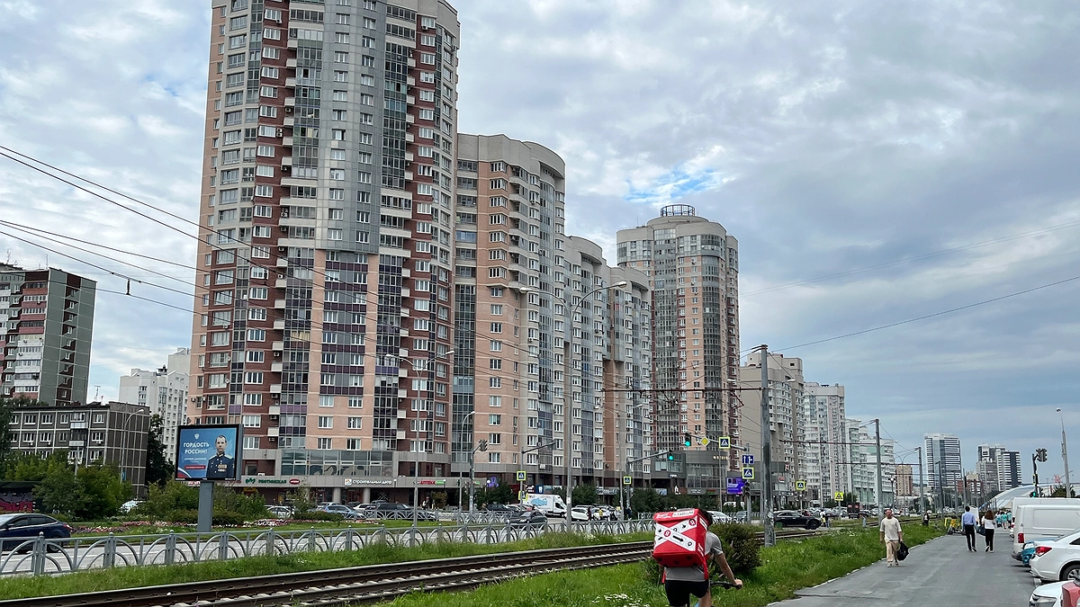 Главная картинка новости: Курьеры и таксисты начали разбегаться: что поняли люди, и где они нашли новую "работу мечты"