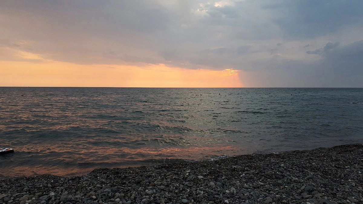 Главная картинка новости: Усинск встречает вторник прохладой, но обещает тепло к вечеру