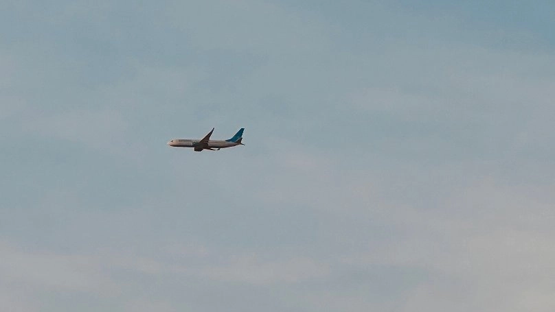 Под Зеленцом на трассе заметили фюзеляж самолёта, аварийно севшего в Усинске