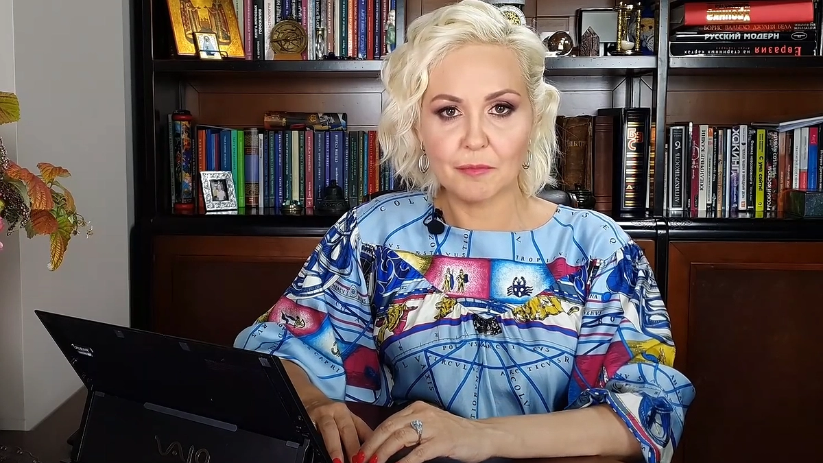 Главная картинка новости: Устанут от потока денег: Василиса Володина назвала 2 знака зодиака, которые начнут купаться в деньгах в мае 2025 года