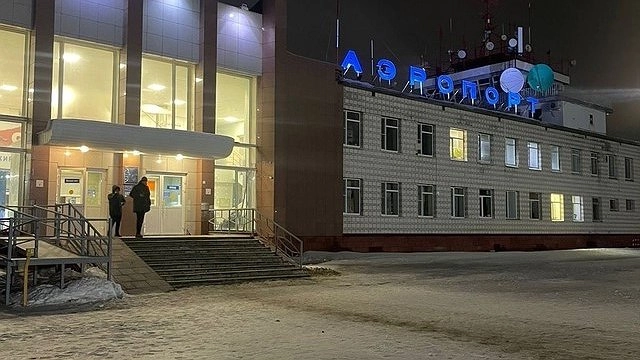 Боинг Усинск-Москва не смог вылететь в столицу из-за непогоды