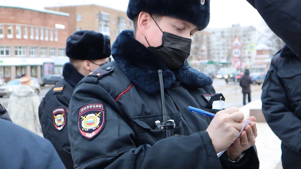 Главная картинка новости: В Коми раскрыли кражу в магазине электроники