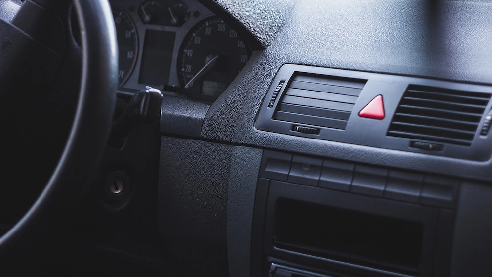 Главная картинка новости: За машину на дачном участке будет серьезный штраф от 3000 до 5000 рублей: с 1 мая ввели новые правила