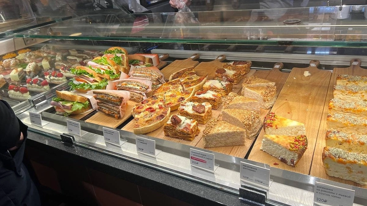 Главная картинка новости: Почти всю выпечку в школы и детские сады Коми поставляют местные производители