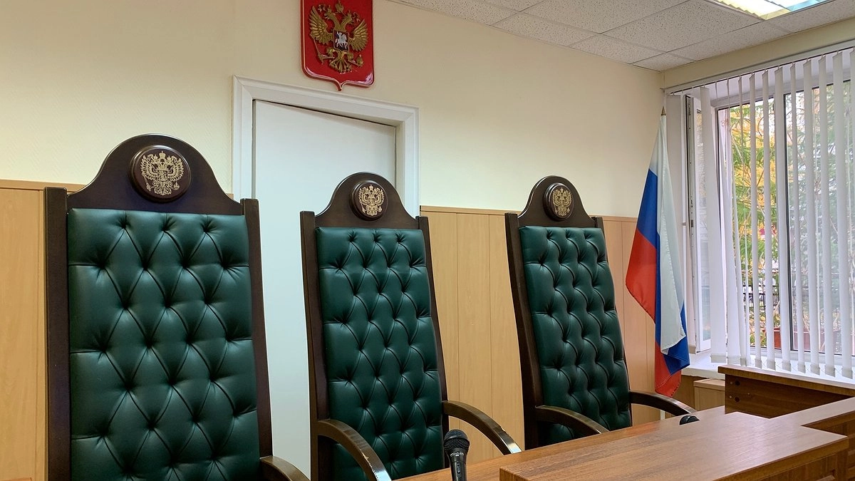 Главная картинка новости: В Коми суд суд оштрафовал известного рэпера Гио Пика за оскорбления полицейских