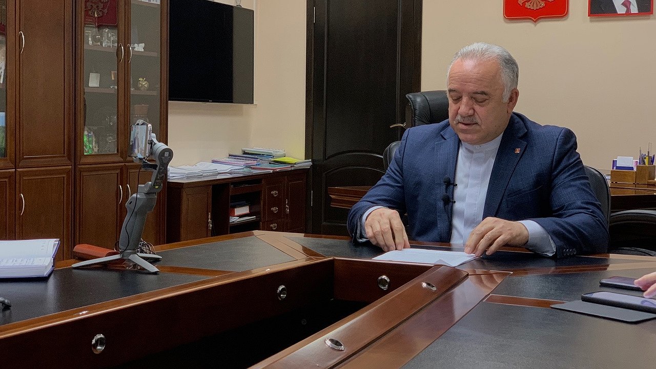 Главная картинка новости: Мэр Ухты Магомед Османов уходит в отставку