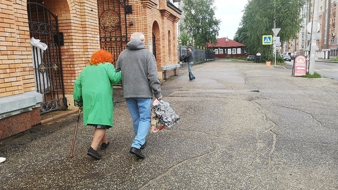 Главная картинка новости: 90-е возвращаются в Россию: все нажитые накопления обнулятся в декабре — грядет новая волна девальвации