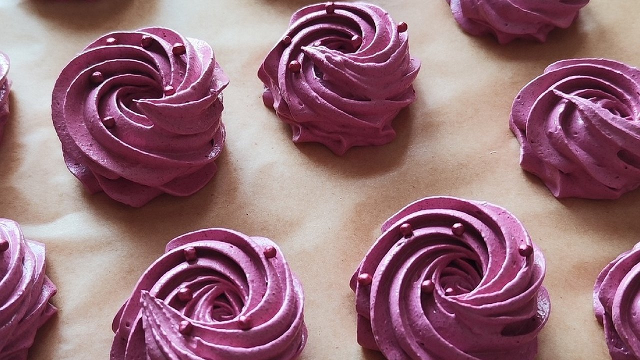 Главная картинка новости: Назвали самую полезную сладость: вместо зефира и конфет лучше есть это