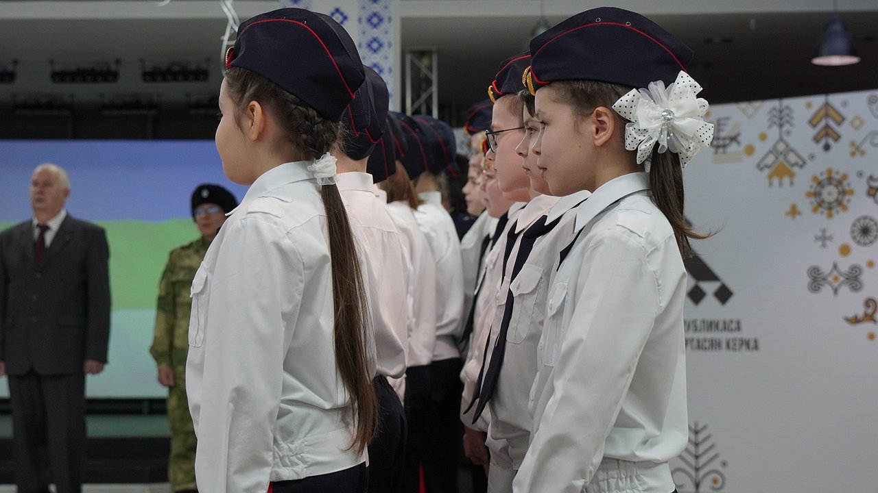 Главная картинка новости: В Коми появились первые подшефные УФСБ России по Коми кадетские классы